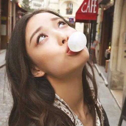 女明星光溜溜图片视频素材高清爆料网 吃瓜表情包 娱乐圈文,光溜溜图片视频素材高清大揭秘！